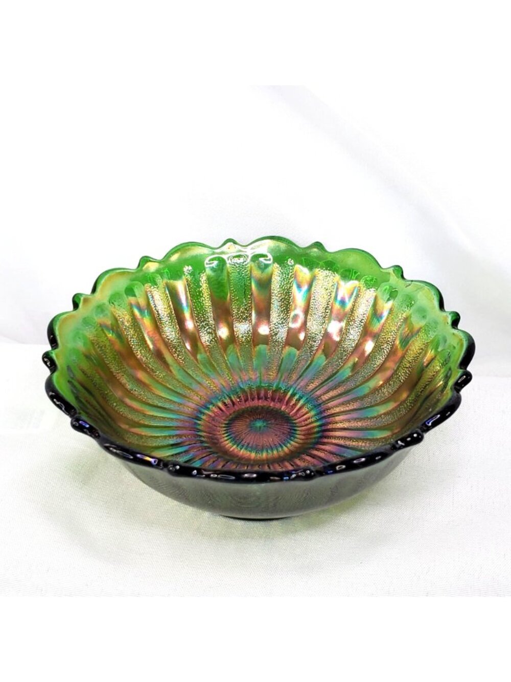 Fenton Green Carnival Glass Bowl With Scalloped Rim Iridescent 5.5" Diameter MCM - Picture 7 of 9